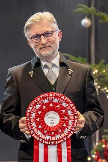 Peter F Berchtold, domare på Stockholm Hundmässa 2025.